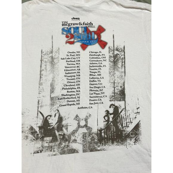 Tim McGraw and Faith Hill Tee - Picture 5 of 7